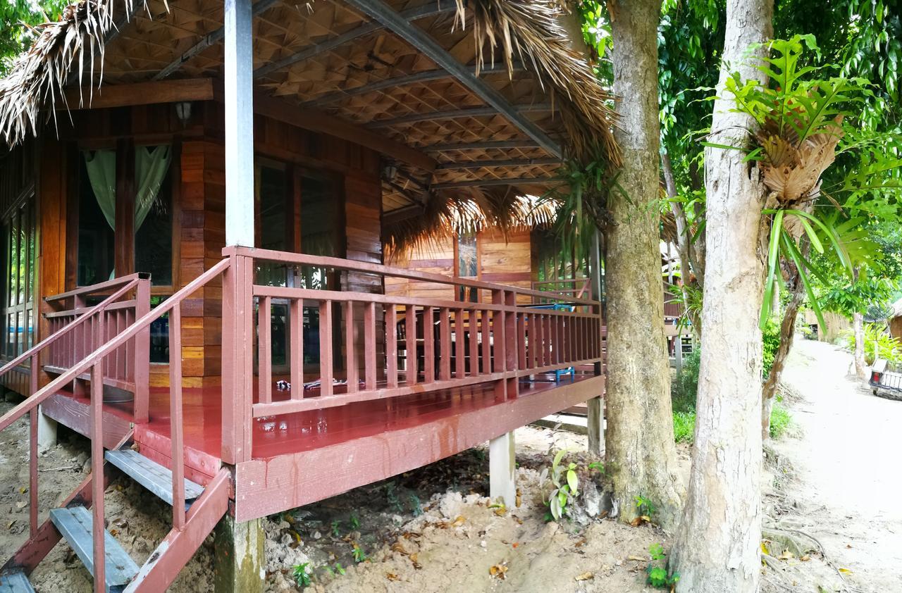 Raya Resort Koh Lipe Exterior foto